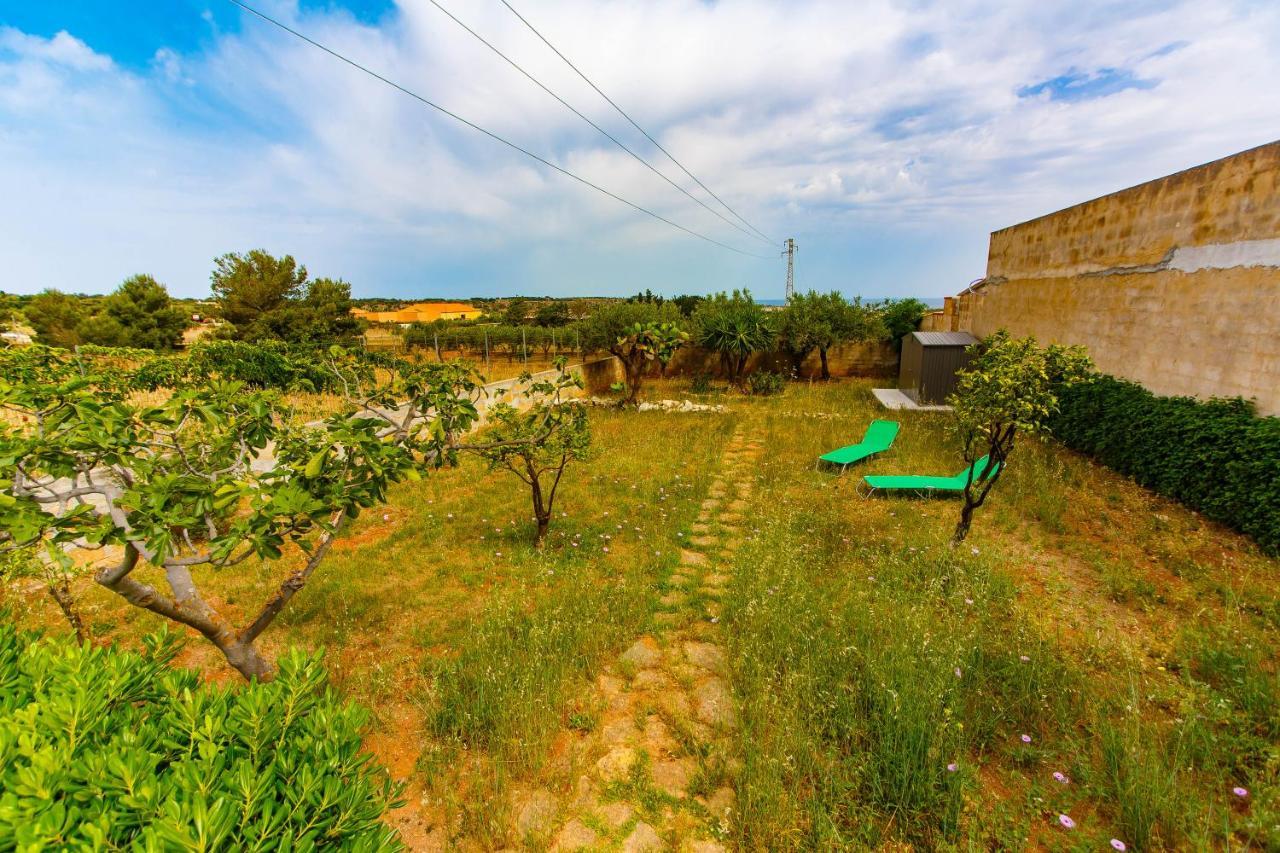 Sanvitotour - Villa Soffio Di Mare ซานวิโต โลคาโป ภายนอก รูปภาพ