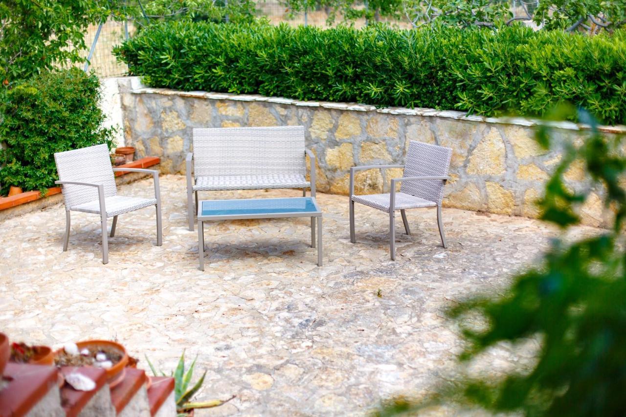 Sanvitotour - Villa Soffio Di Mare ซานวิโต โลคาโป ภายนอก รูปภาพ